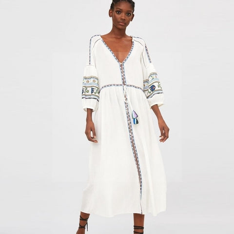 robe-blanche-courte-style-boheme