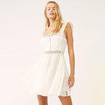 robe-blanche-dentelle-style-boheme