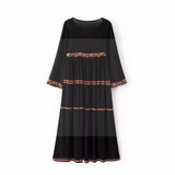 robe-longue-boheme-dentelle-noire de bohemienne